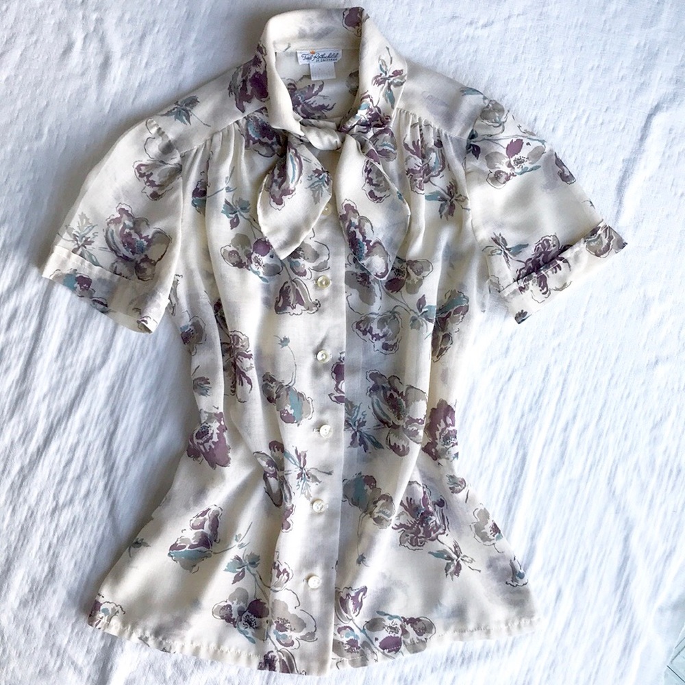 Vintage Fred Rothschild Button Down floral blouse